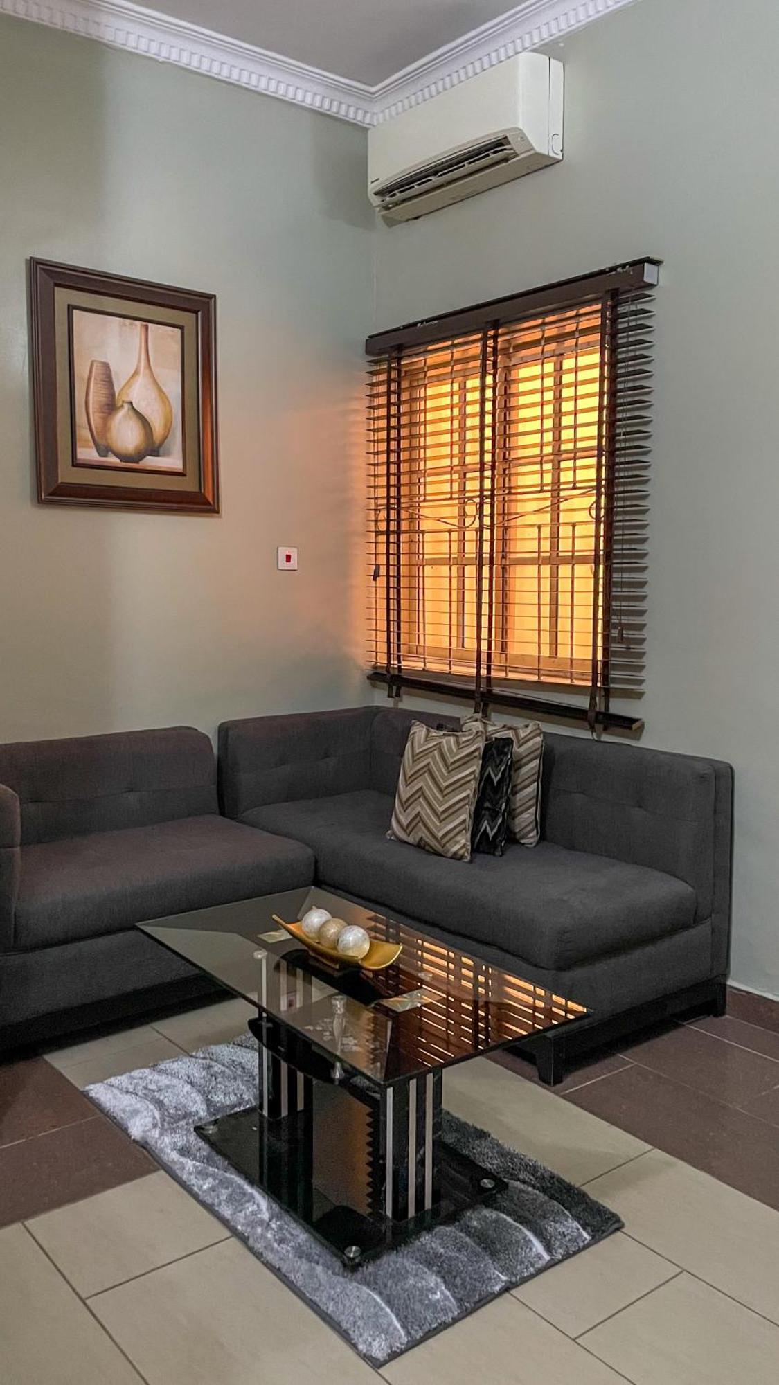 Vintage Homes Lekki Lagos Luaran gambar